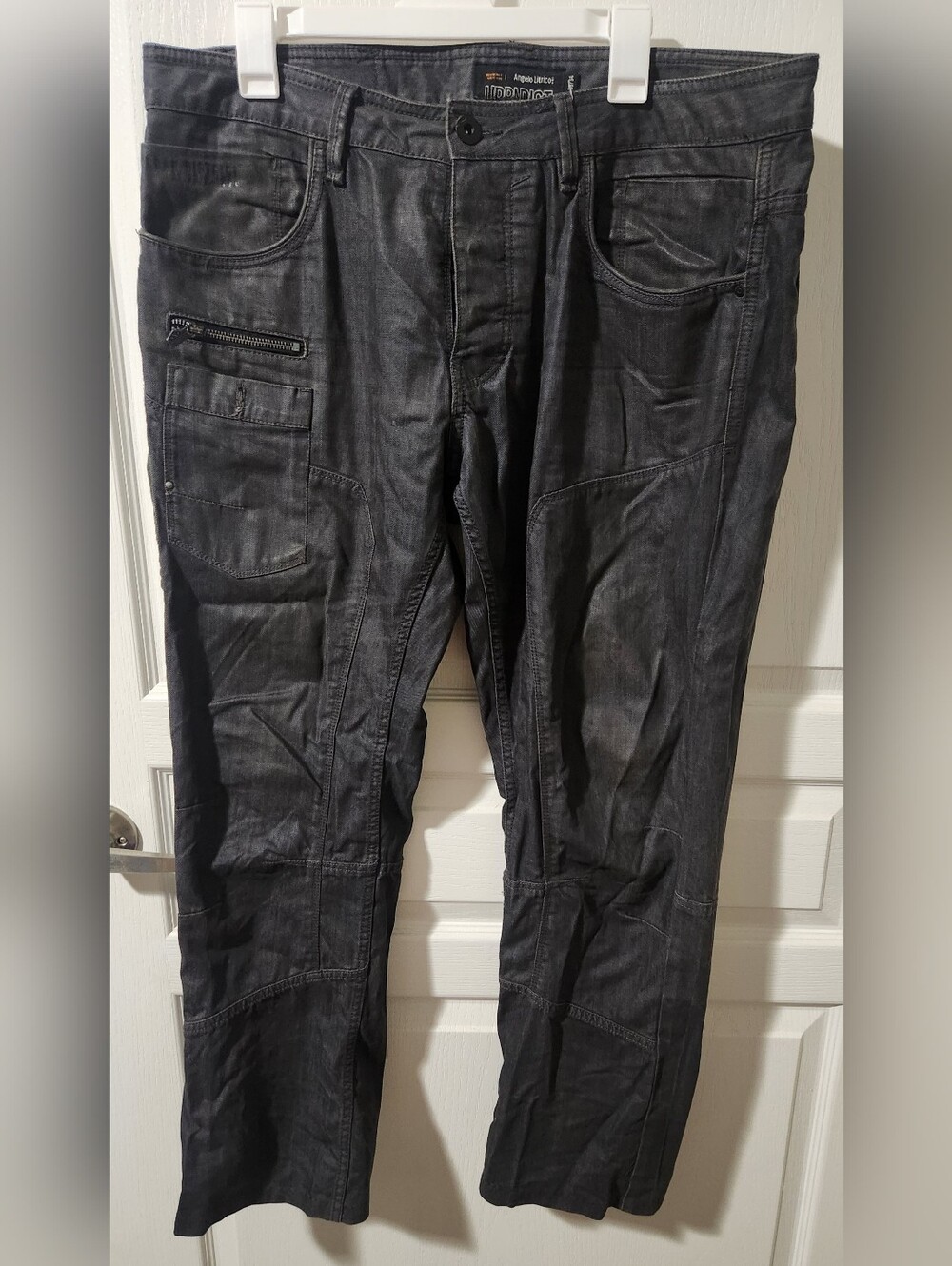 Men's Slim Straight Black Jeans with Utility Pockets